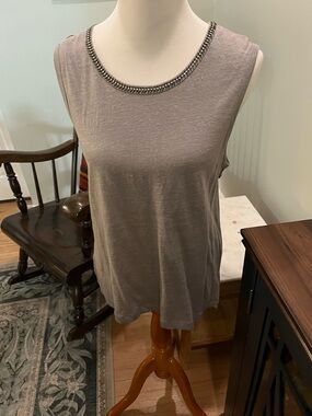 Sleeveless Bead and Crystal Trimmed Tank Top - Grey